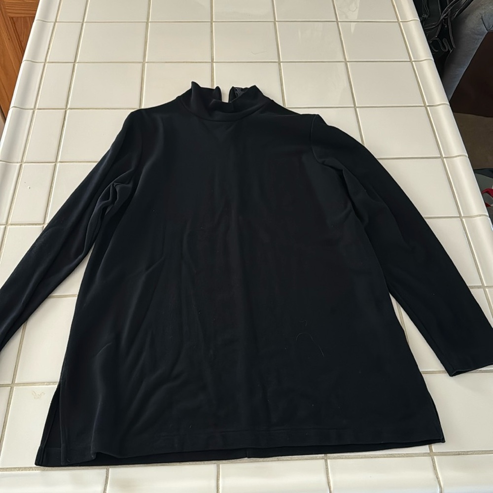Lands End black size  L 14-16 mock neck sweater